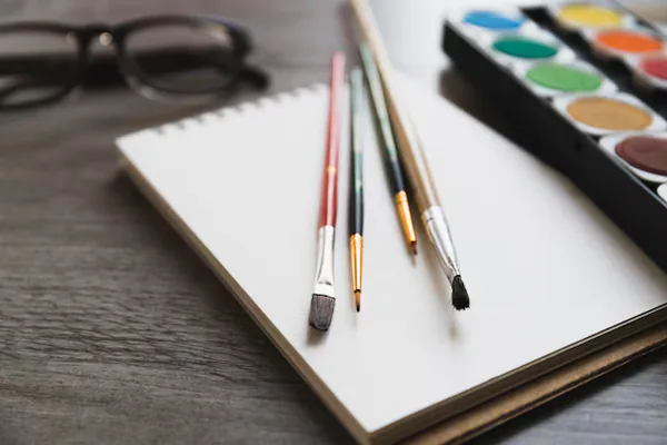 Core Elements of a Strong Artist Biography